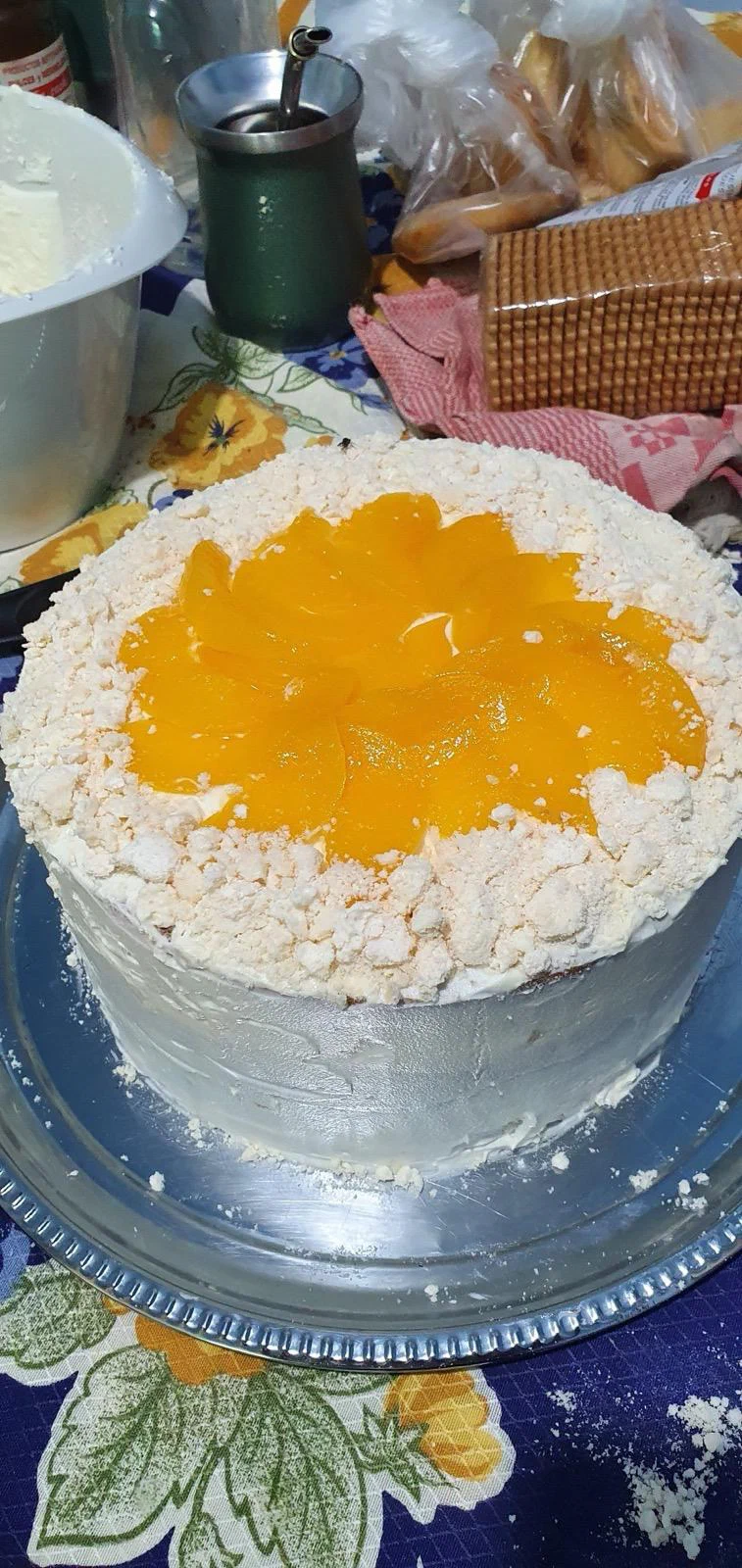 Torta con mango y cobertura crocante